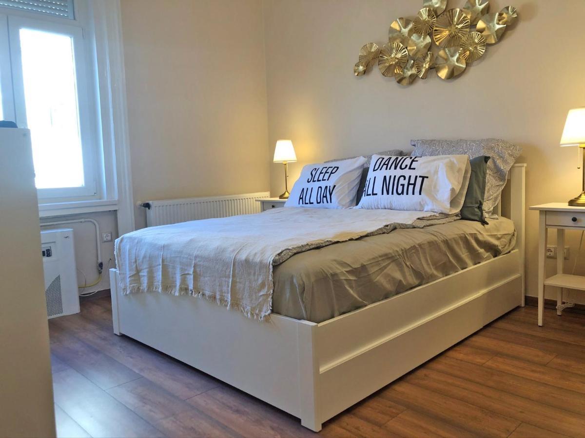 Modern Comfort In Historical Βουδαπέστη Εξωτερικό φωτογραφία