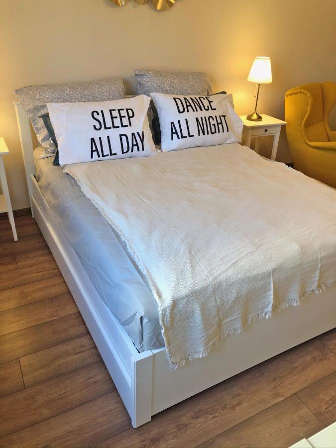 Modern Comfort In Historical Βουδαπέστη Εξωτερικό φωτογραφία